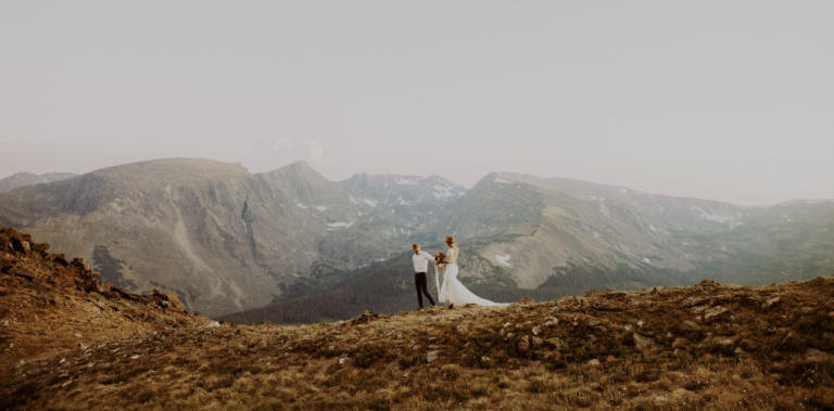 “Top Tips for Eloping: Everything You Need to Know for a Stress-Free Elopement”