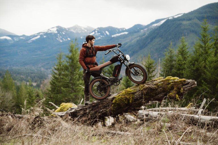 Safety Tips for Riding Electric Bikes in Urban Areas