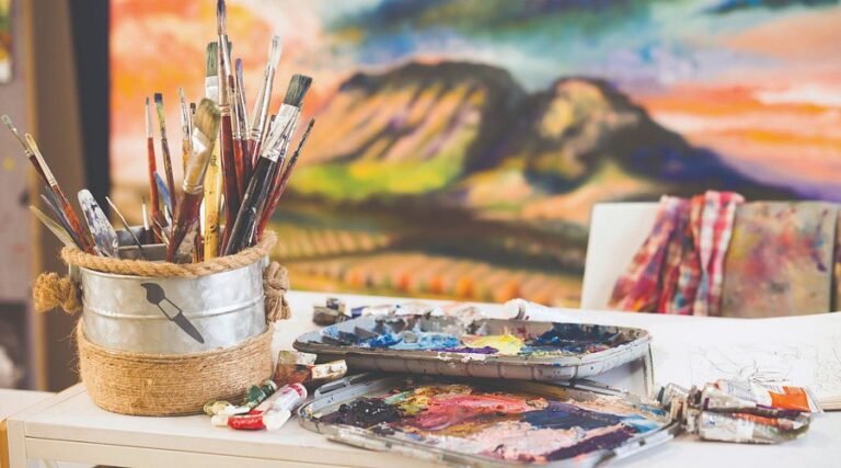 Discover Emerging Talent Through the Artists Directory ArcyArt