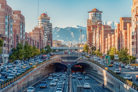 Discover Iran: A Land of History, Culture, and Natural Beauty